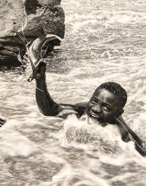 The fishermen of Lualaba, then Belgian Congo in 1948